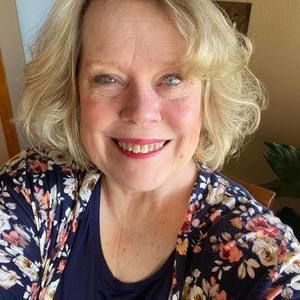 Meet your Posher, Lynn